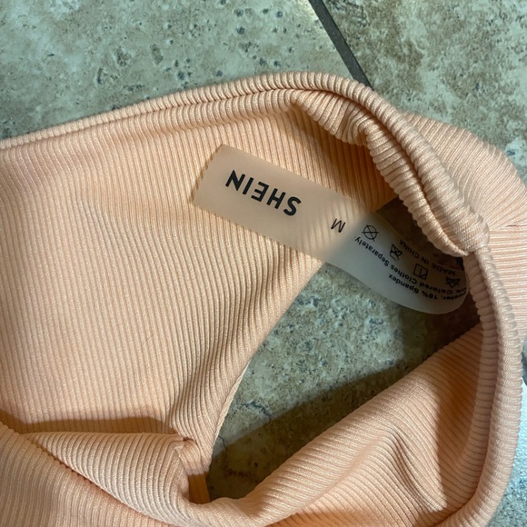 SHEIN RIBBED CORAL SWIMSUIT SZ MEDIUM - Picture 7 of 7